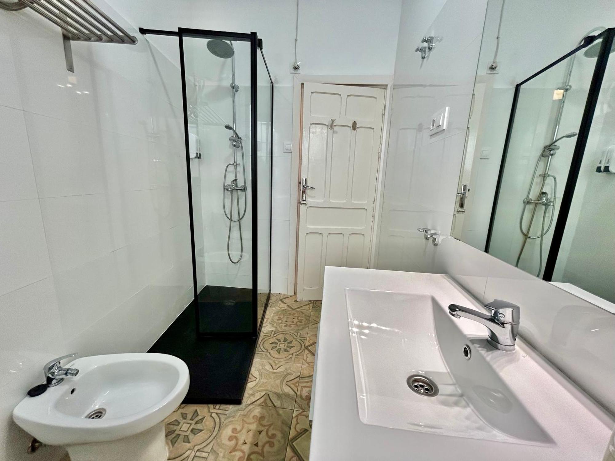 Acogedor Apt 8Pax 4Bdr 2Bth - Cozyhomesevilla1 Eksteriør billede